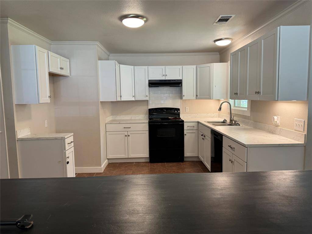 507 Davis Drive, Athens, TX 75751