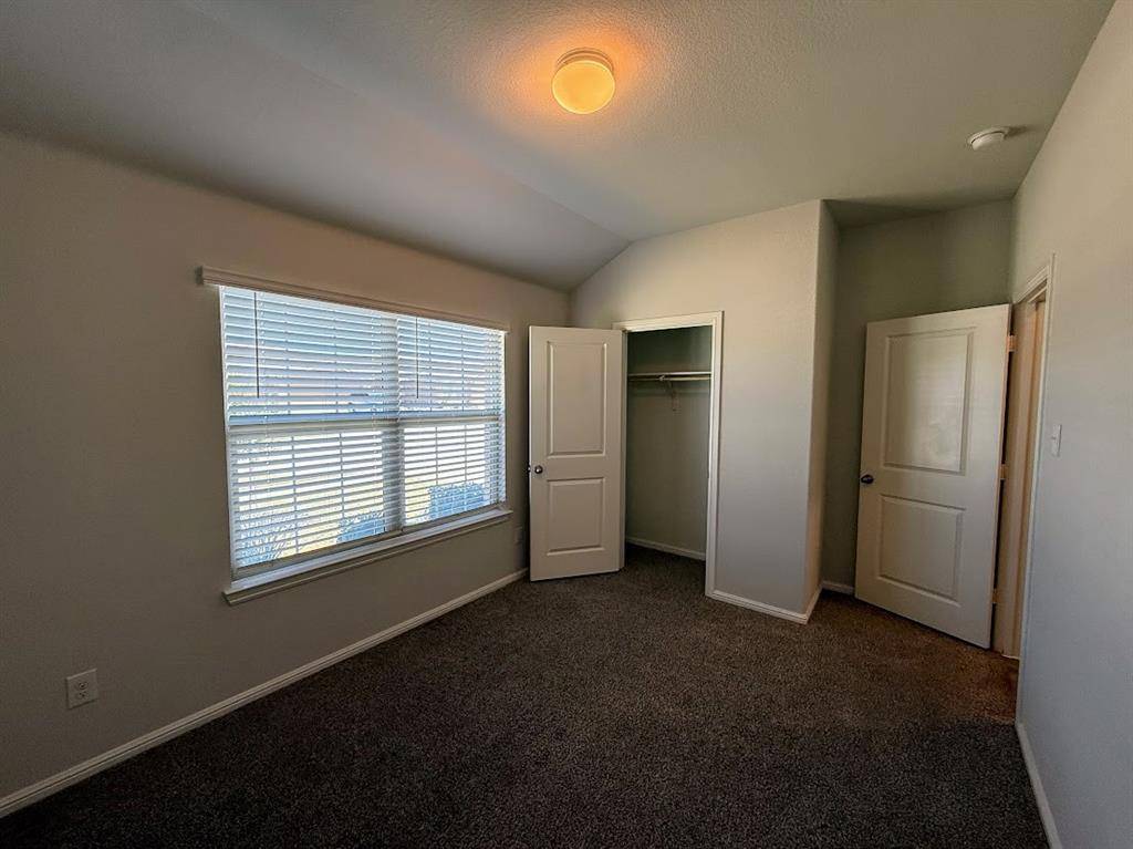 9133 High Stirrup Lane, Fort Worth, TX 76131