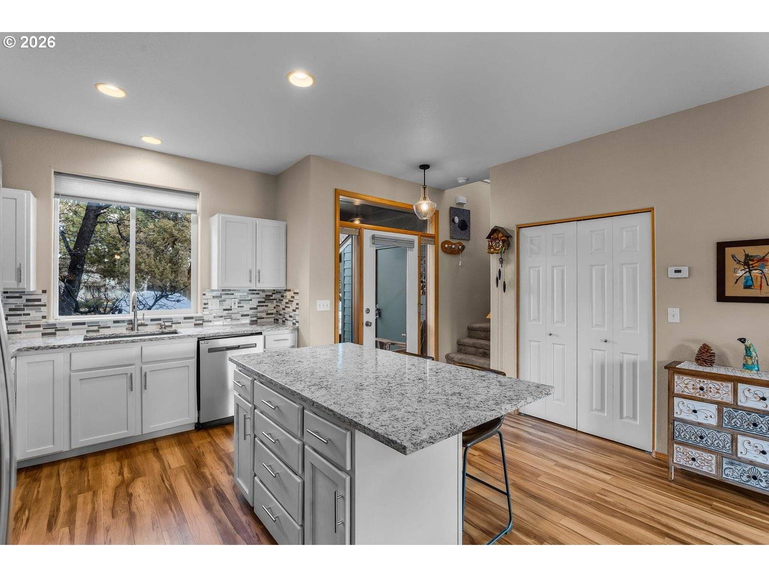 1045 GOLDEN PHEASANT DR, Redmond, OR 97756