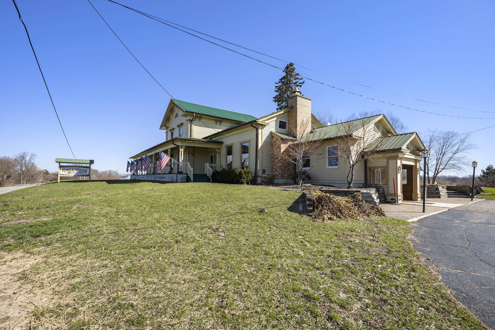 1071 32nd ST, Trowbridge Twp, MI 49010