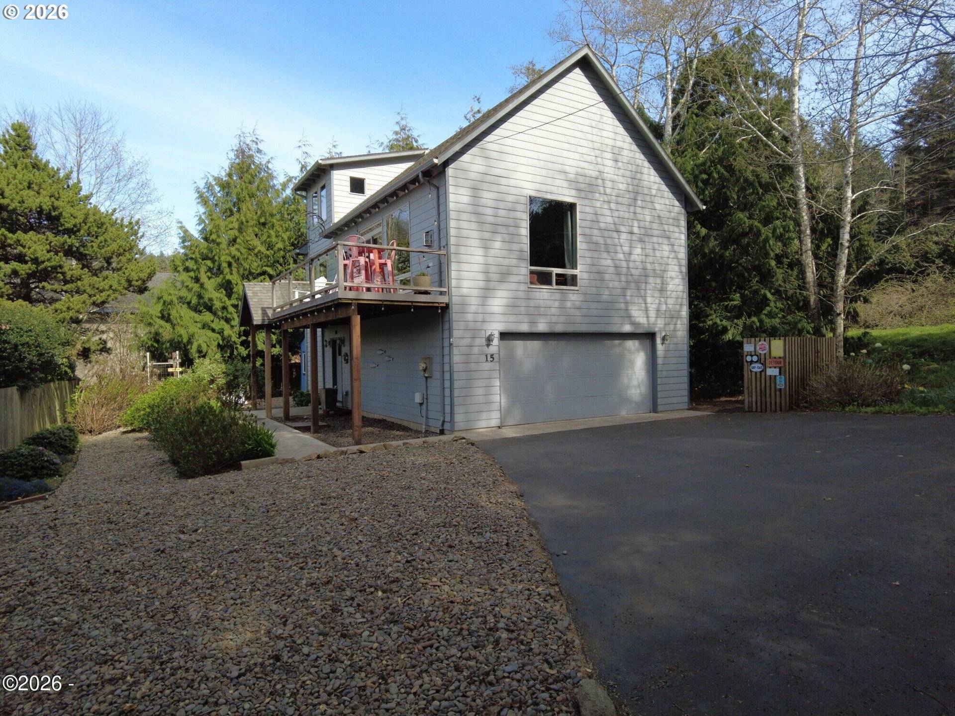 15 SHELL ST, Yachats, OR 97498