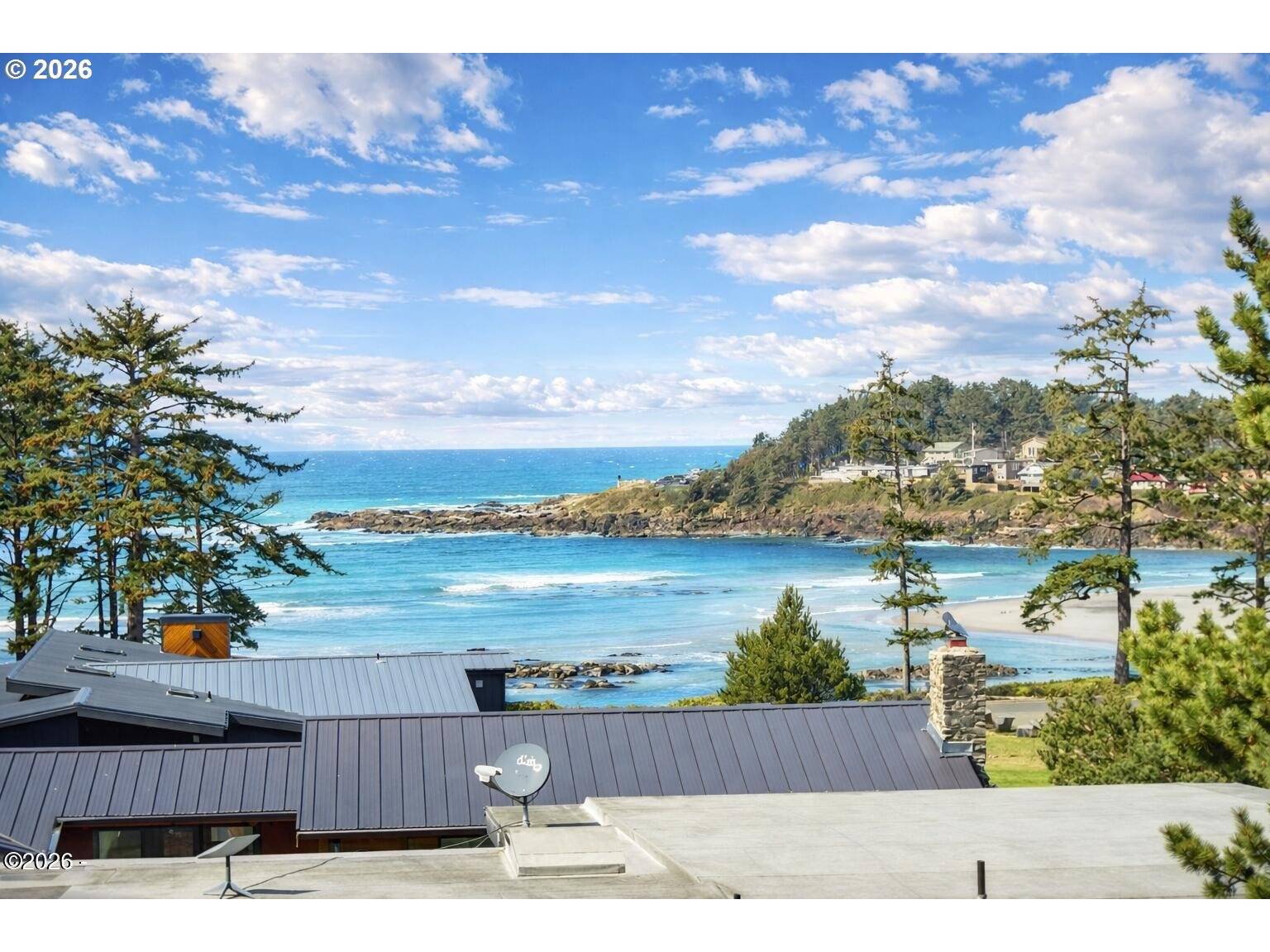 15 SHELL ST, Yachats, OR 97498