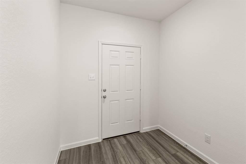 2107 Burnwood Street, Melissa, TX 75454