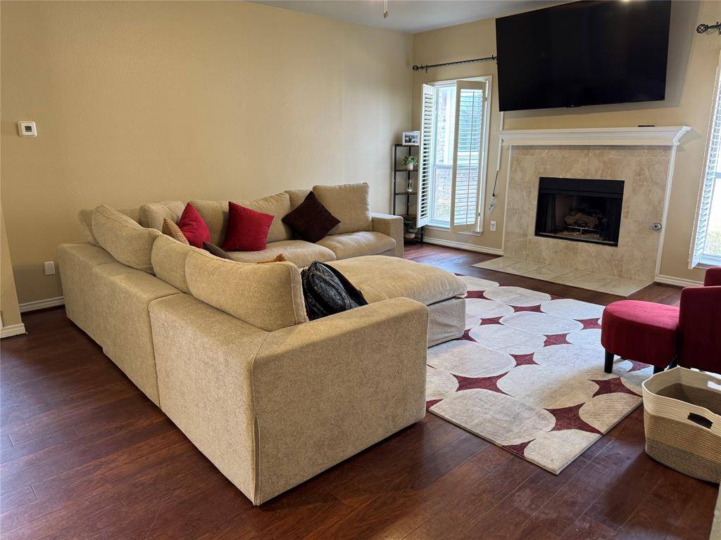 3448 Lark Meadow Way, Dallas, TX 75287