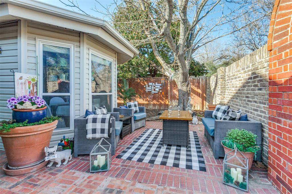 12605 Hornbeam Drive, Dallas, TX 75243