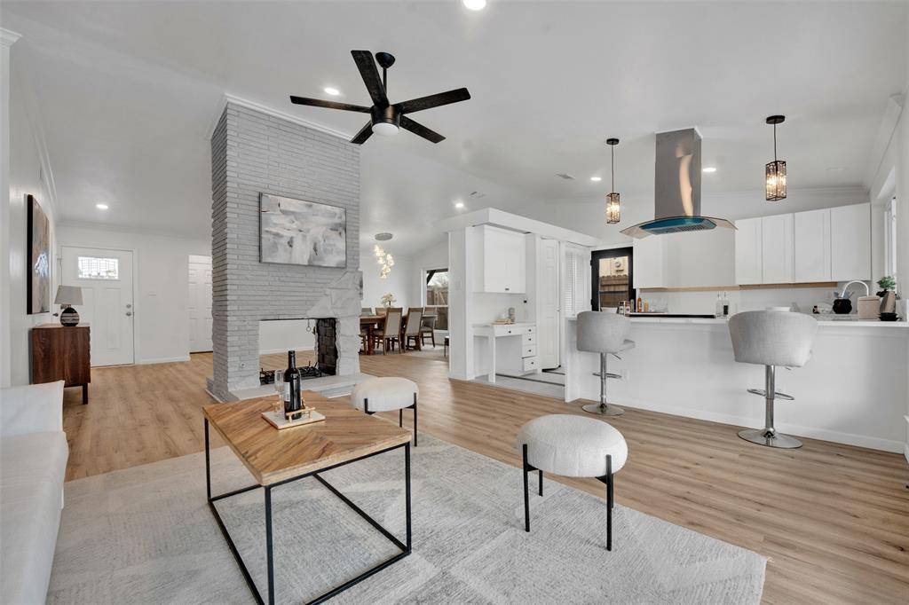 1110 Coronet Street, Irving, TX 75062