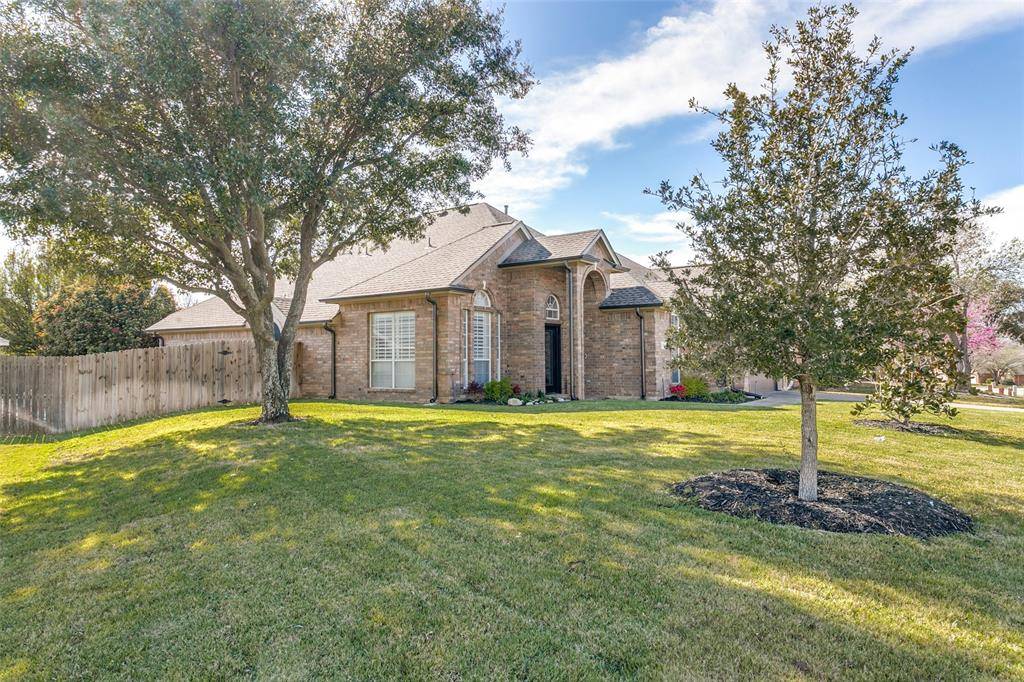 2724 Windstone Way, Corinth, TX 76210