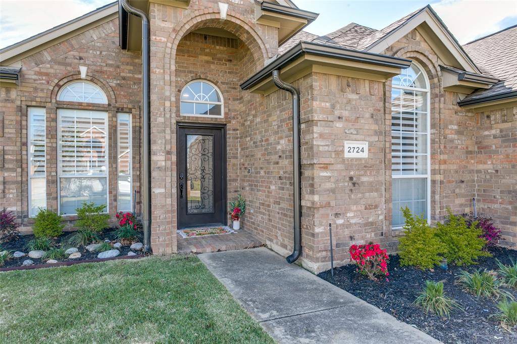 2724 Windstone Way, Corinth, TX 76210