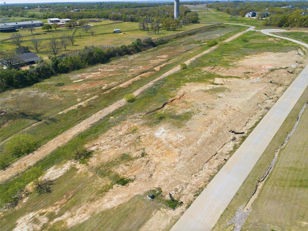 1318 Avalon Court, Bartonville, TX 76226