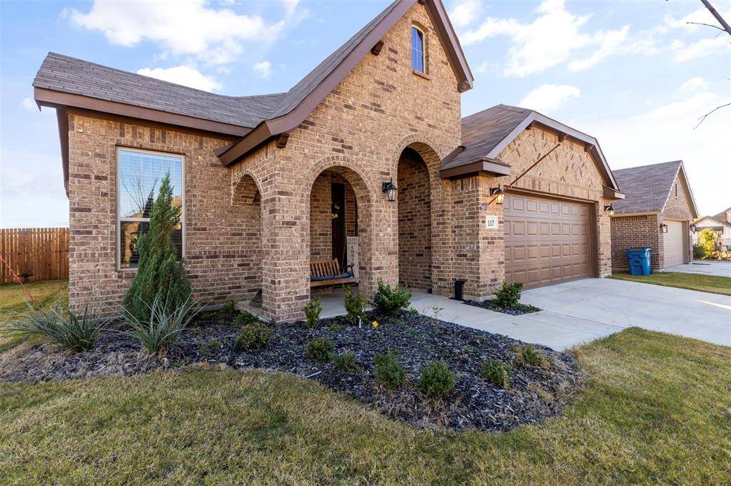 117 Cheryl Drive, Keene, TX 76059