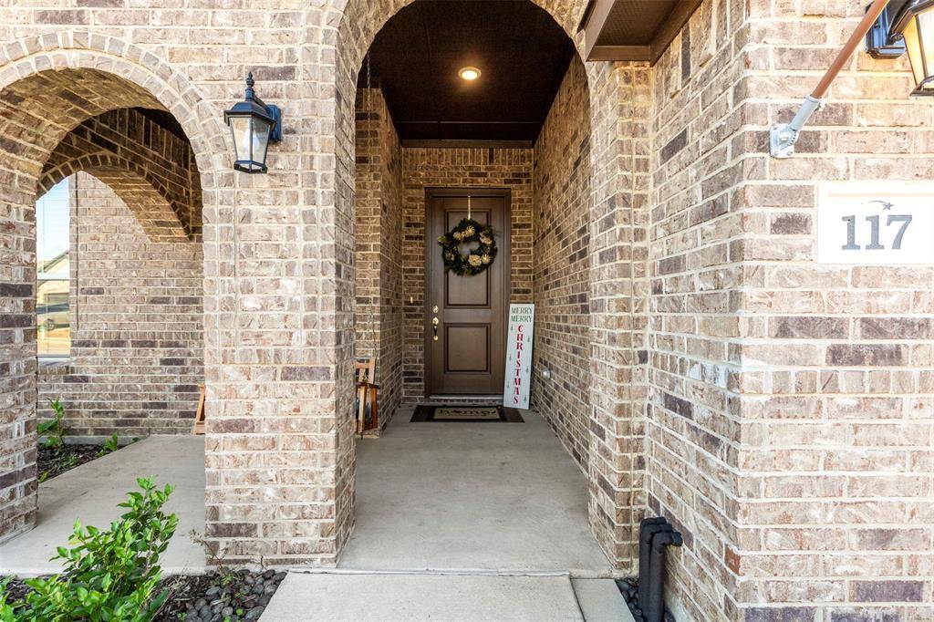 117 Cheryl Drive, Keene, TX 76059