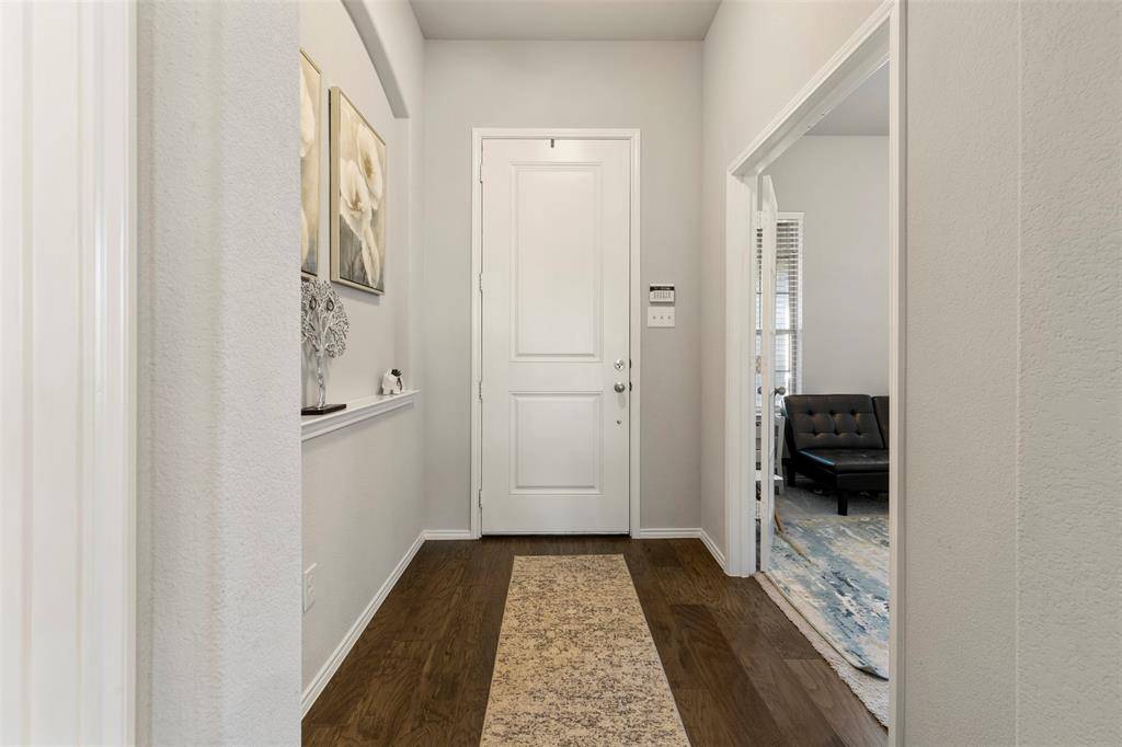 117 Cheryl Drive, Keene, TX 76059