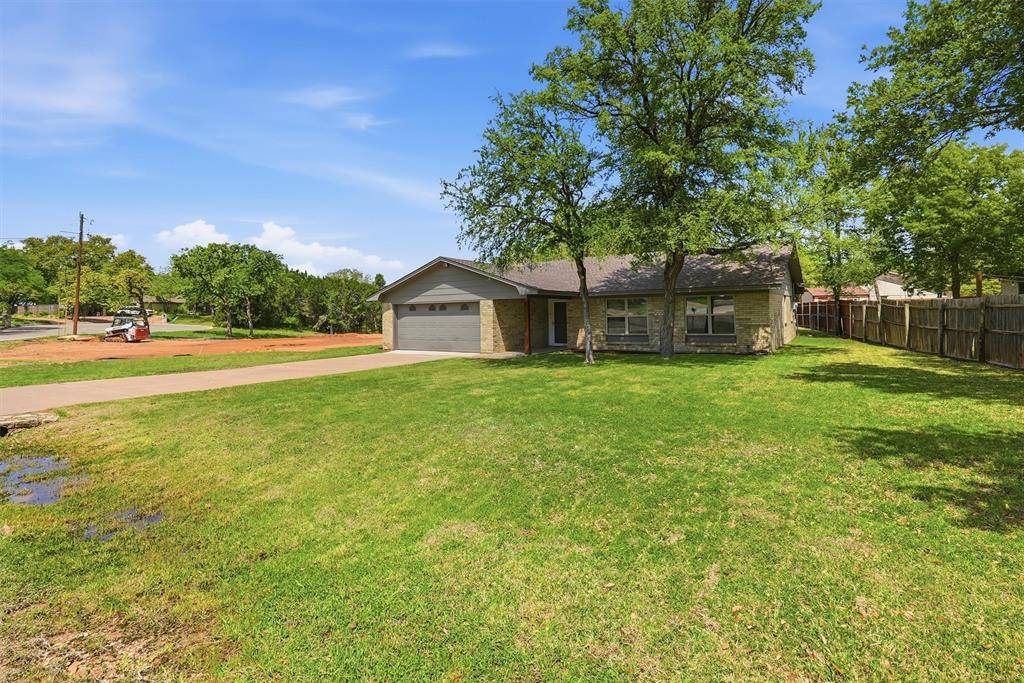 6106 Laredo Court, Granbury, TX 76049