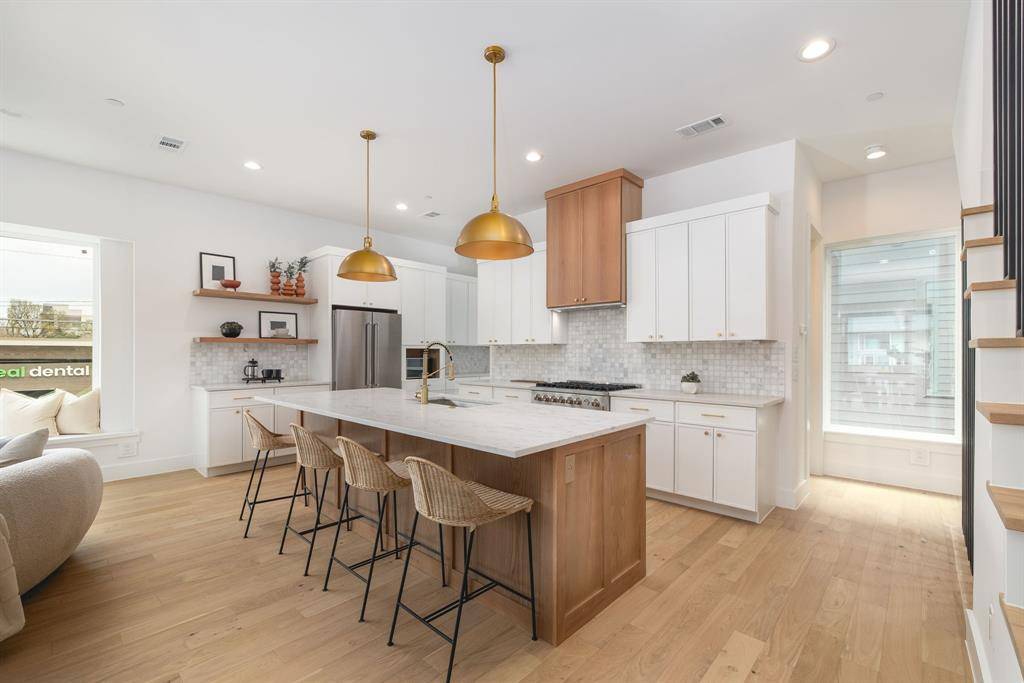 4303 Cedar Springs Road #102, Dallas, TX 75219