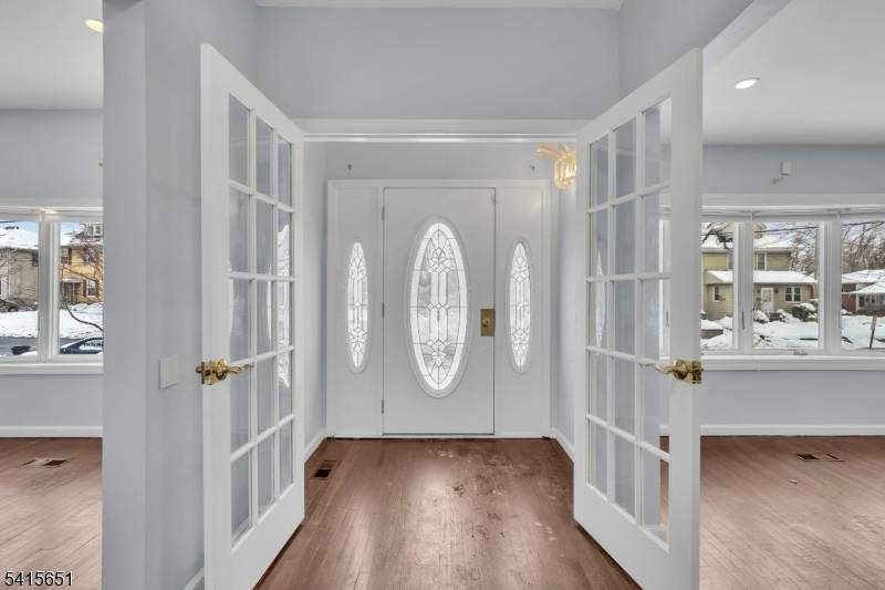 323 Van Houten Ave, Passaic City, NJ 07055