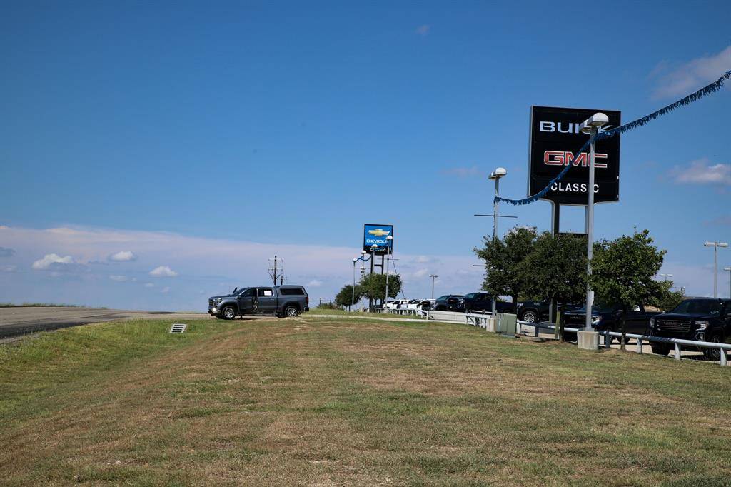 1365 Doty Road, Cleburne, TX 76033