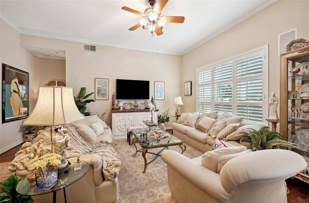 3401 Lee Parkway #102, Dallas, TX 75219