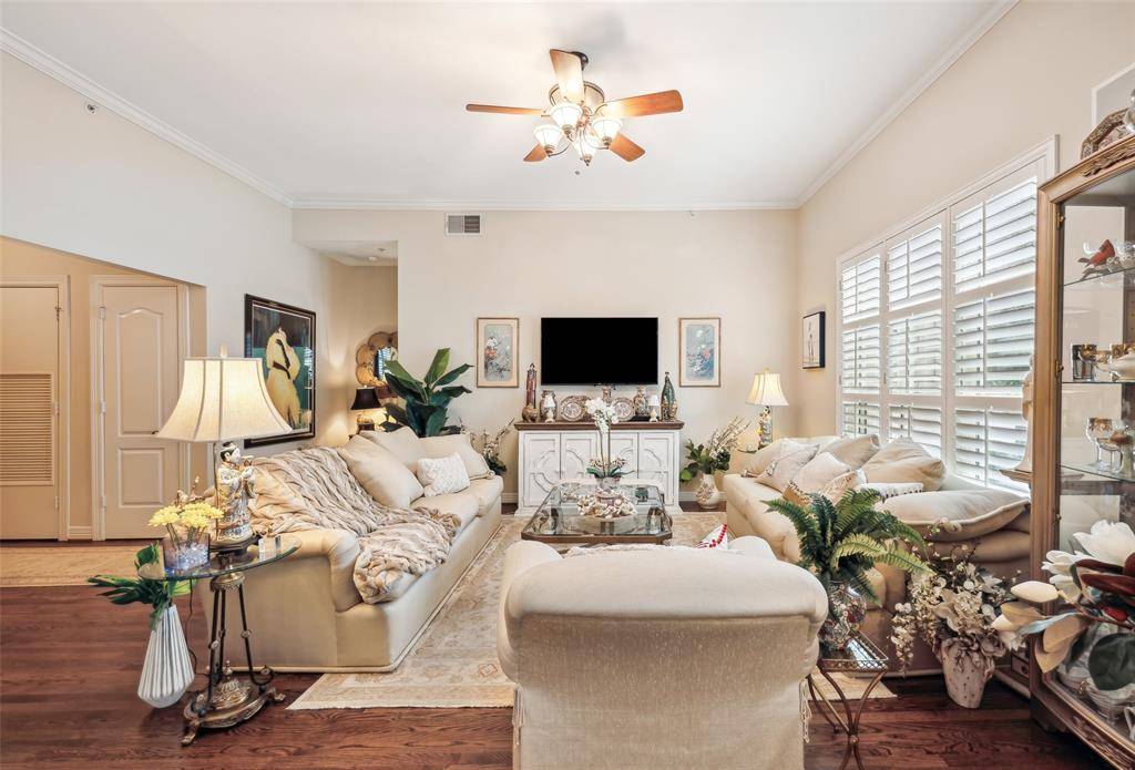 3401 Lee Parkway #102, Dallas, TX 75219