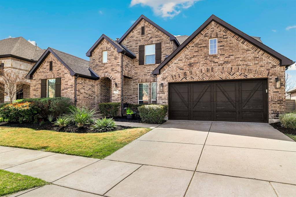 752 Sandbox Drive, Little Elm, TX 76227