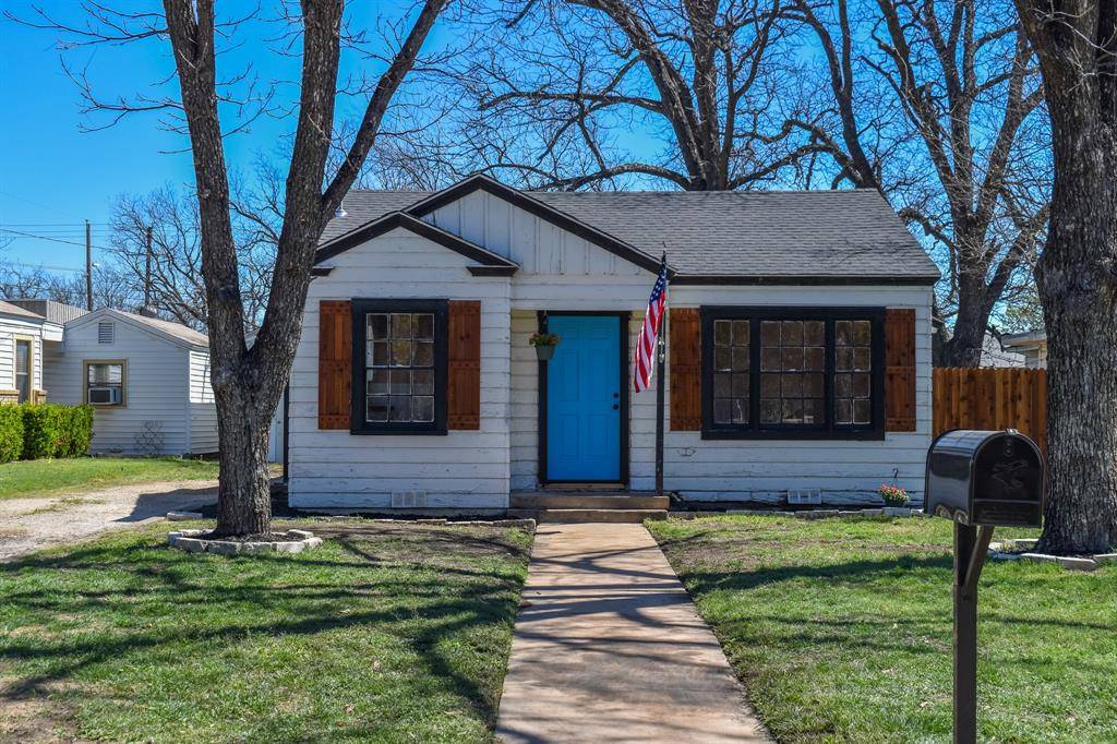 1202 N Grant, Brady, TX 76825