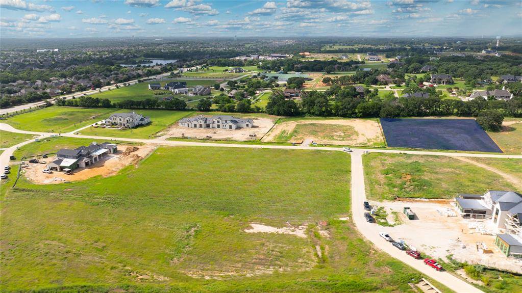 1326 Clydesdale Road, Bartonville, TX 76226