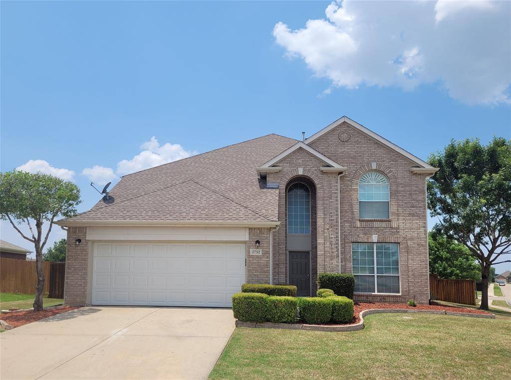 2752 Stallion Drive, Little Elm, TX 75068