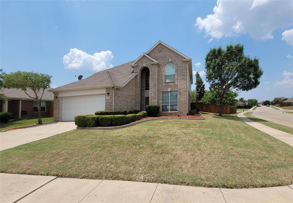 2752 Stallion Drive, Little Elm, TX 75068