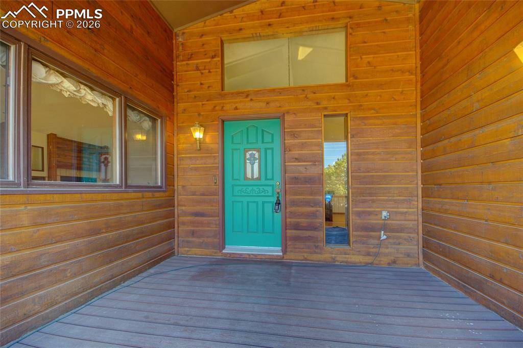 7407 Grashio DR, Colorado Springs, CO 80920