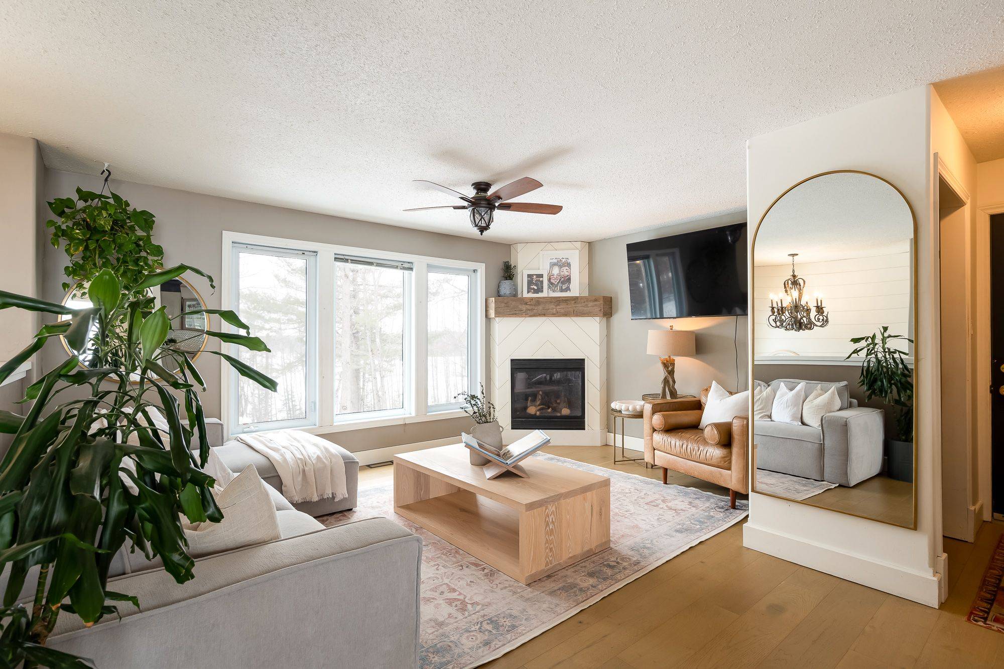 791 Old Muskoka RD, Huntsville, ON P0B 1M0