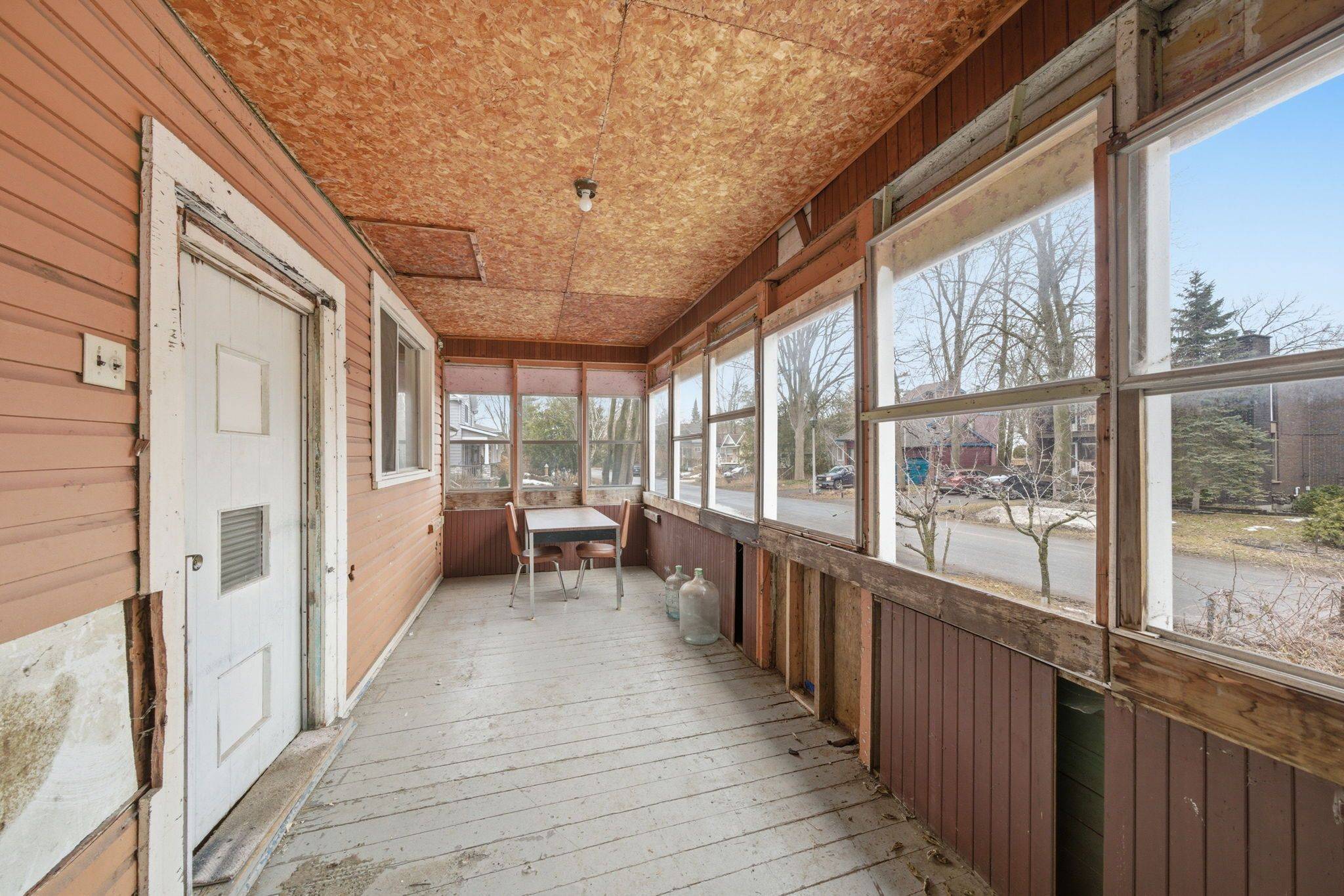 2838 Haughton AVE, Britannia - Lincoln Heights And Area, ON K2B 6Z3