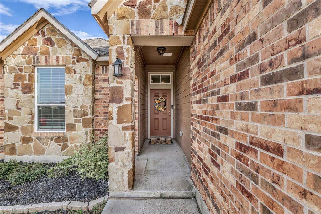 7008 Llano Drive, China Spring, TX 76633