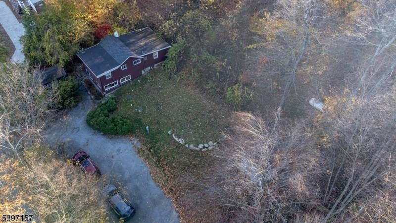 18 Decker Pond Rd, Vernon Twp., NJ 07461