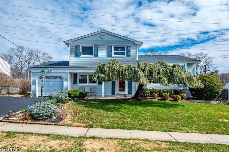 68 Beechwood Ave, Edison Twp., NJ 08837