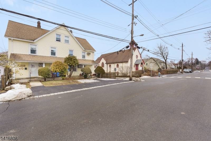 51 Bernards Ave, Bernardsville Boro, NJ 07924