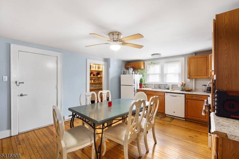 51 Bernards Ave, Bernardsville Boro, NJ 07924