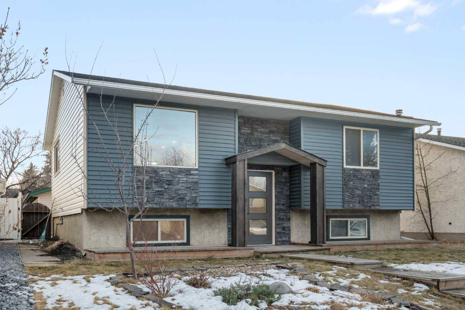 45 Alpine CRES SE, Airdrie, AB T4B 1K9