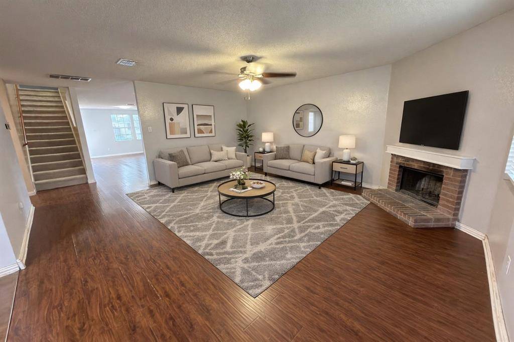 2032 Cap Rock Lane, Grand Prairie, TX 75052