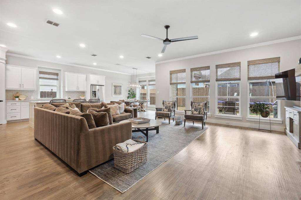 410 Hearth Terrace, Argyle, TX 76226