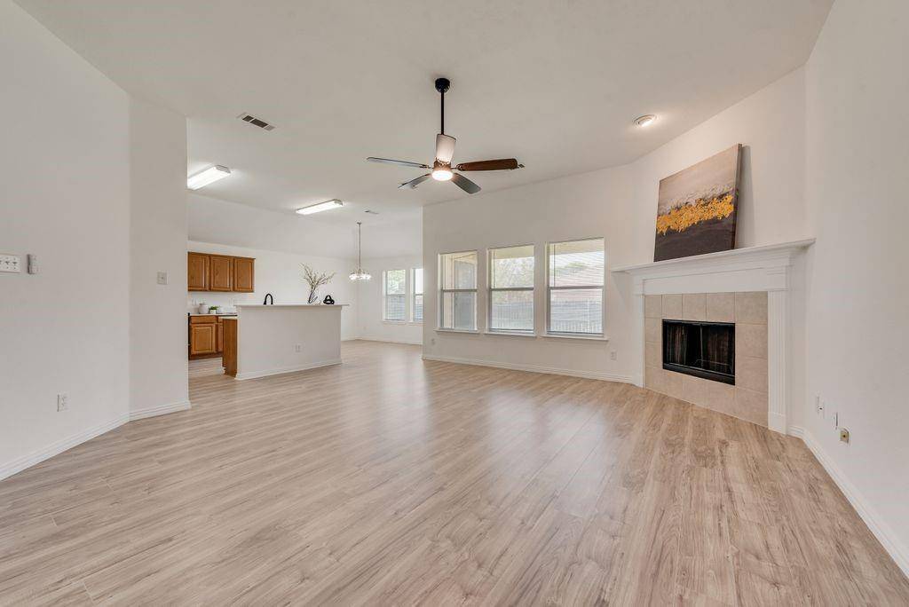 1547 Vida Court, Dallas, TX 75253