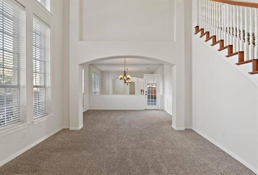 1313 Bradbury Drive, Carrollton, TX 75007