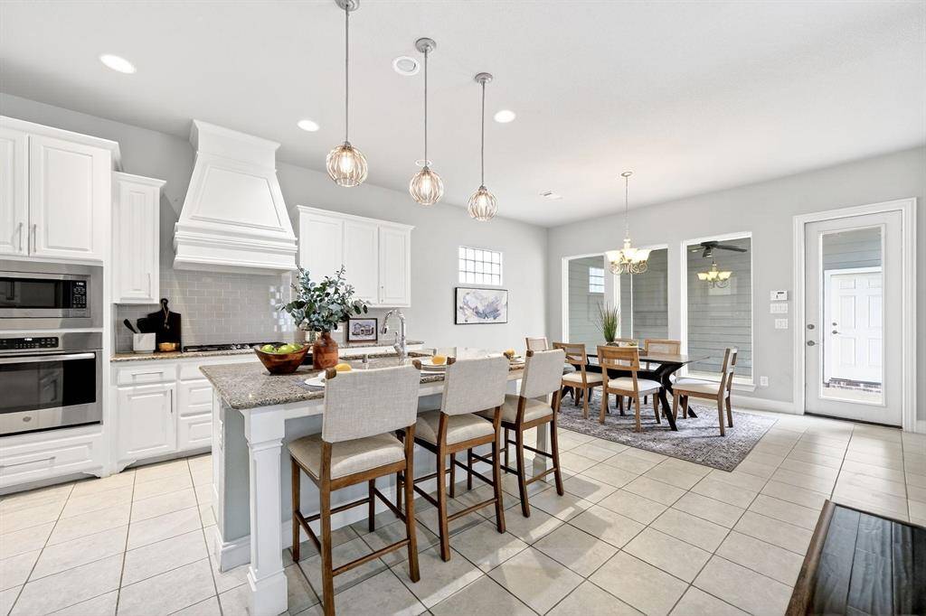 6409 Long Green Street, Rowlett, TX 75089