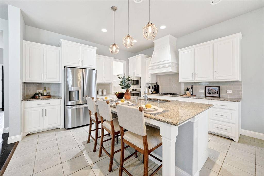 6409 Long Green Street, Rowlett, TX 75089