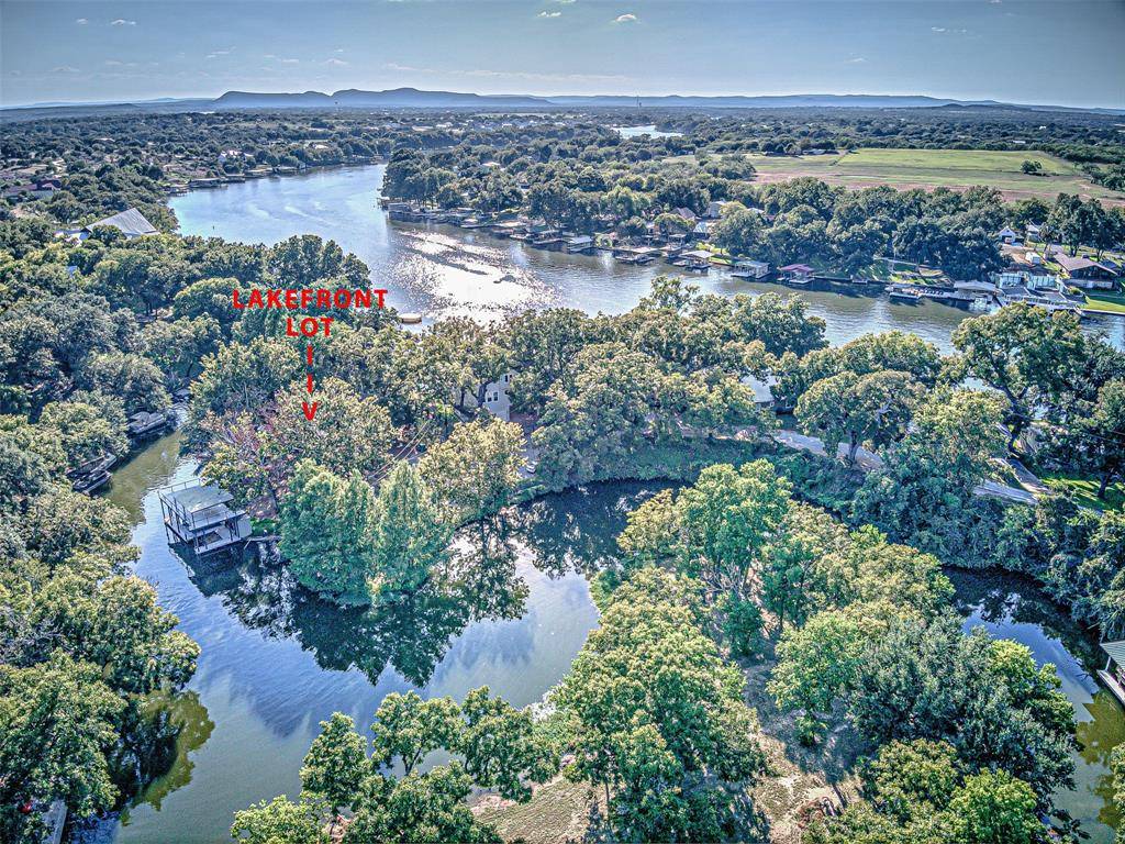 1336 S Lakeside Drive, Burnet, TX 78611