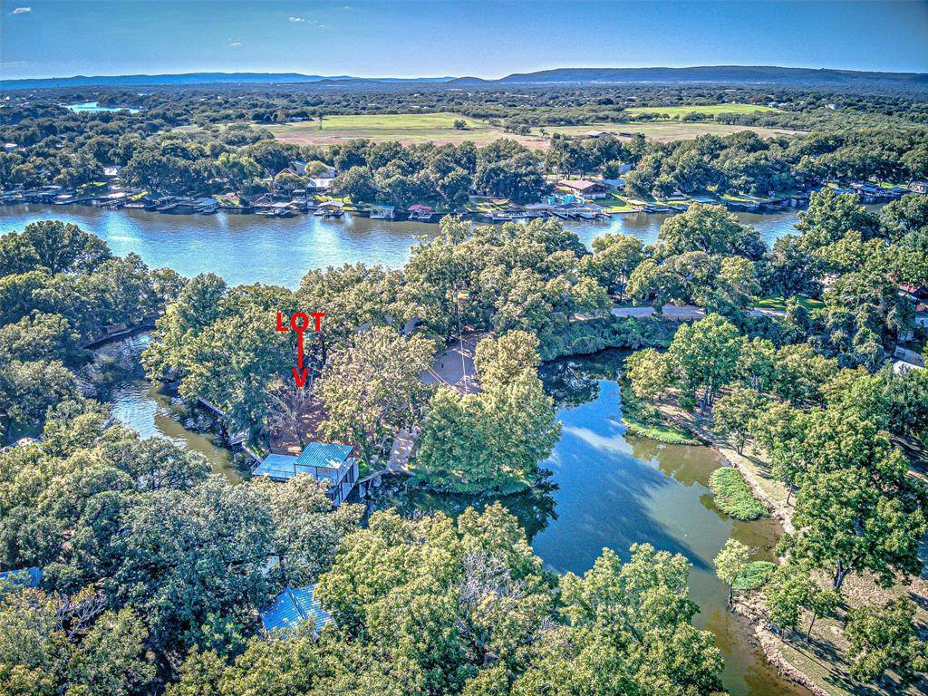 1336 S Lakeside Drive, Burnet, TX 78611
