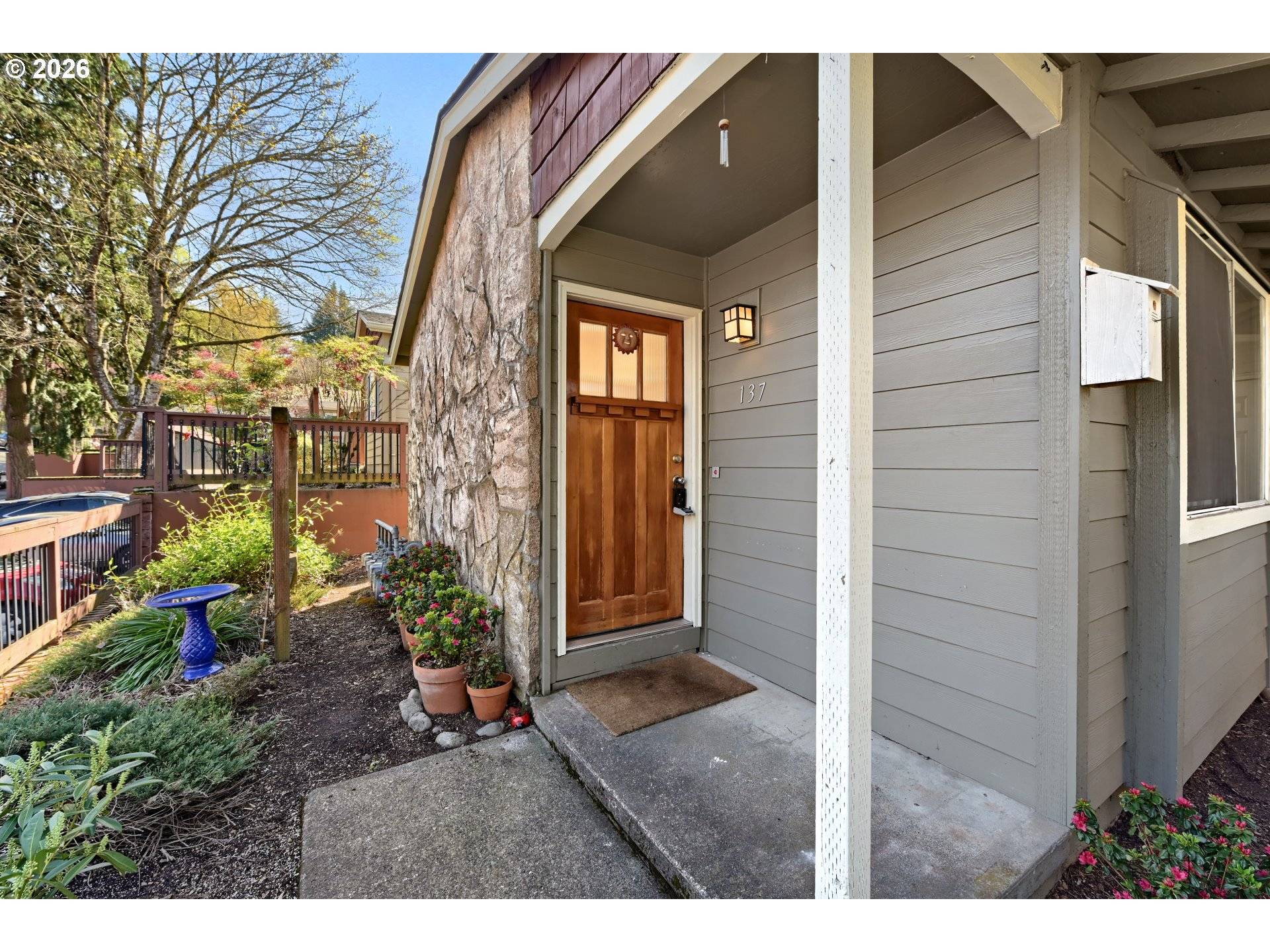 137 SE 73RD AVE, Portland, OR 97215