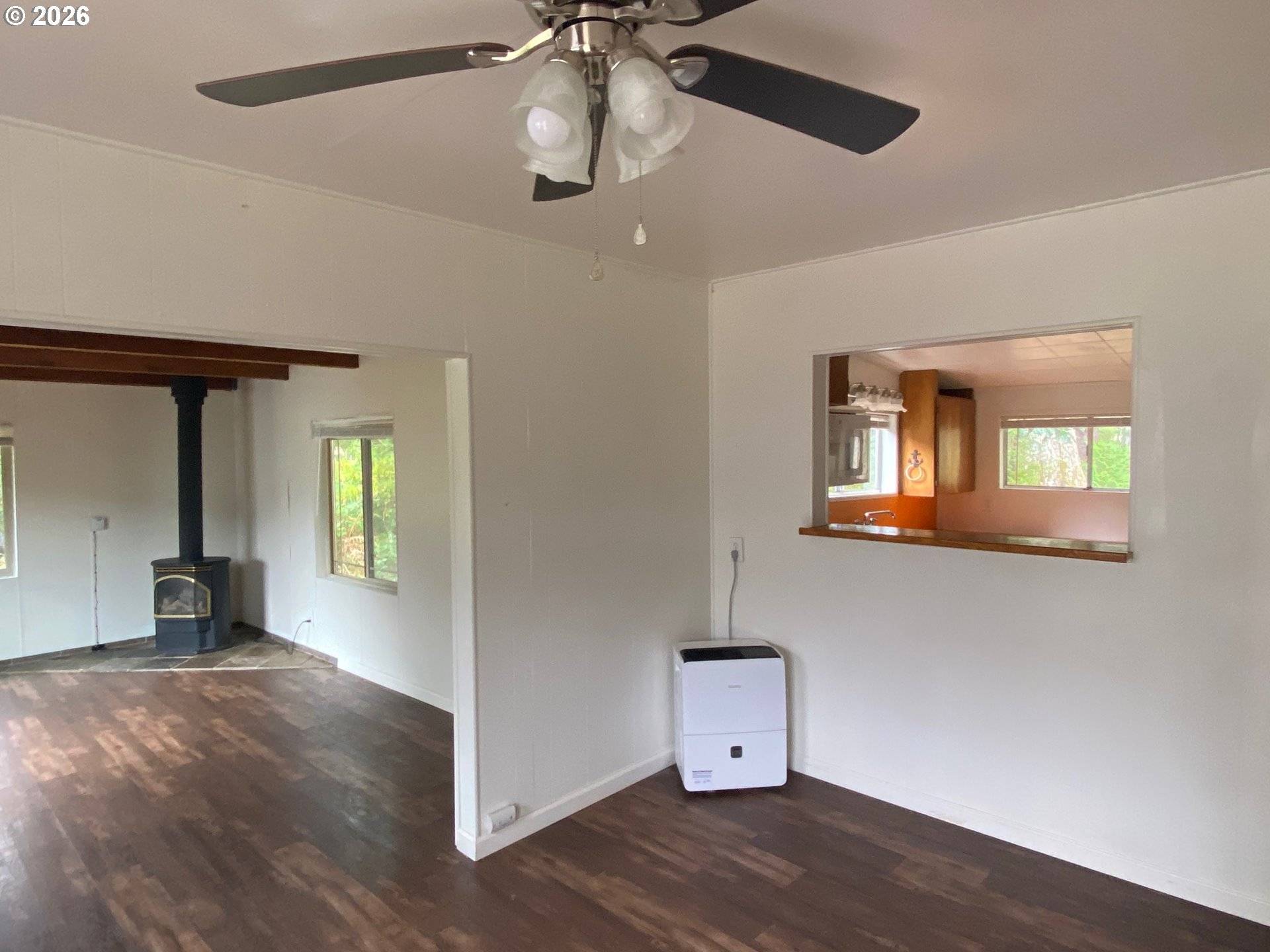 6721 RHODODENDRON AVE, Gleneden Beach, OR 97388