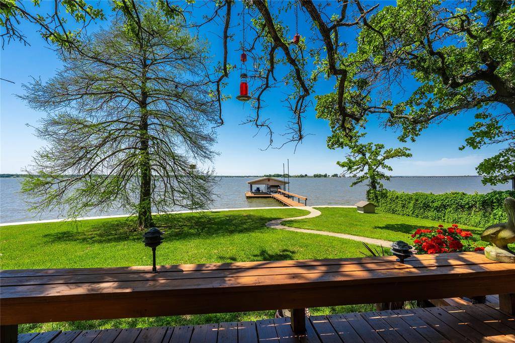 154 Ocean Drive, Gun Barrel City, TX 75156