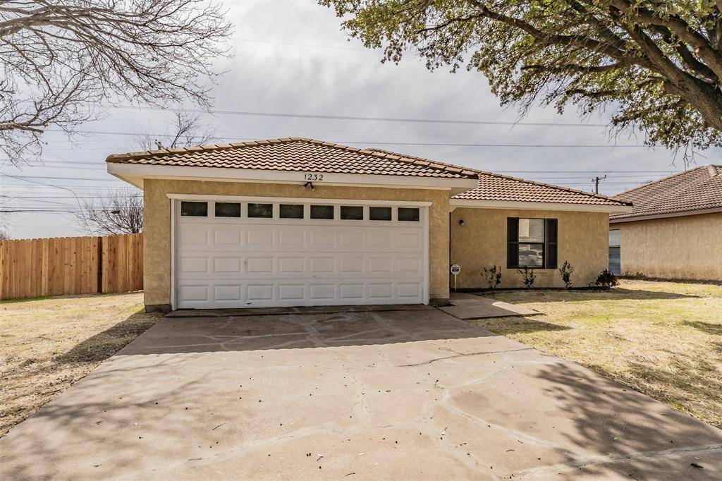 1232 Nelson Place, Fort Worth, TX 76028