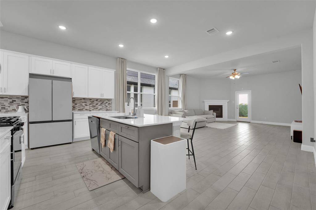1616 Barnwood Trace, Weston, TX 75009