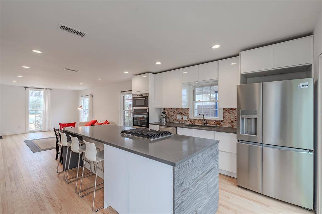 8927 Diceman Drive, Dallas, TX 75218